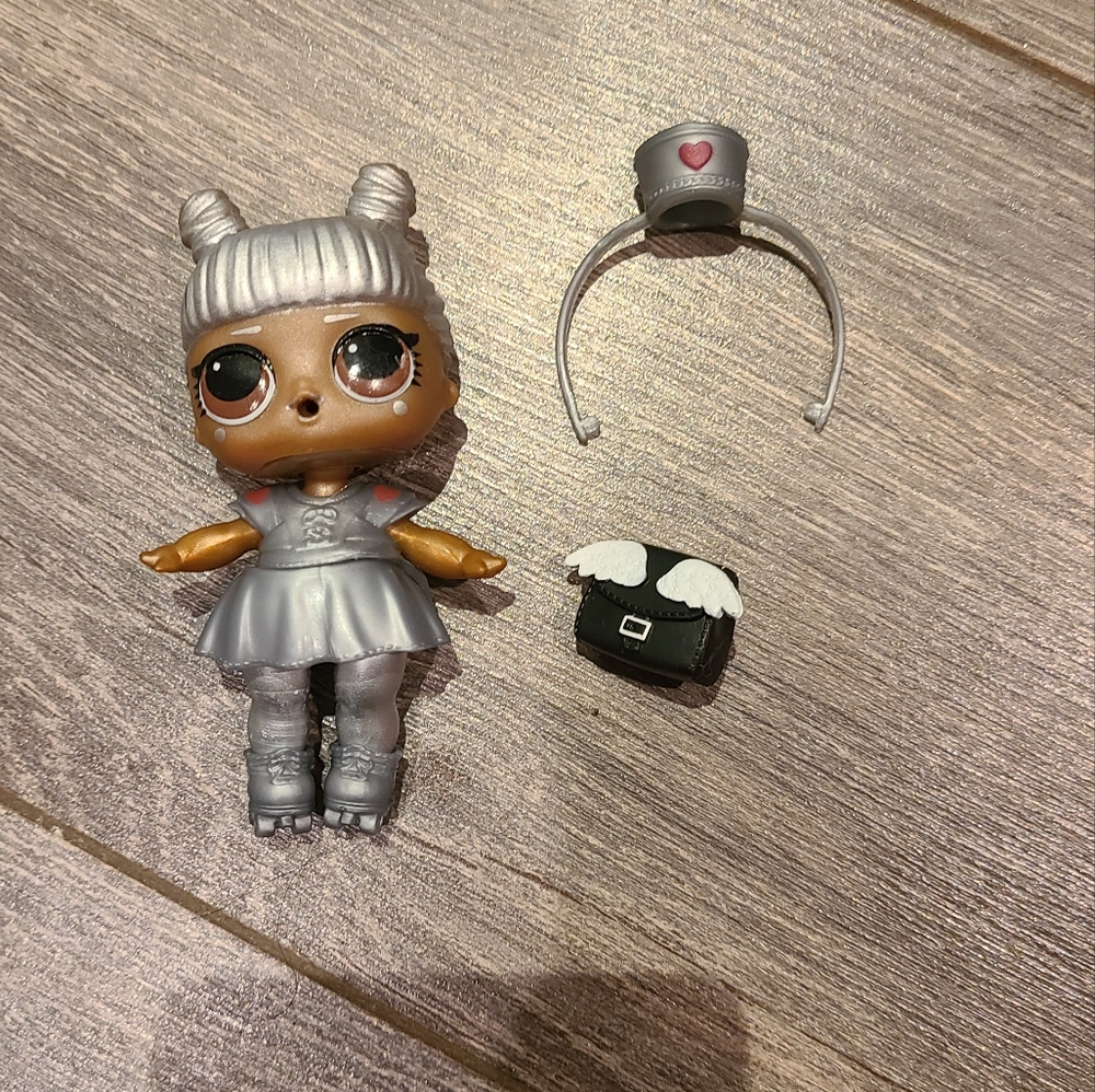 L.O.L. surprise doll